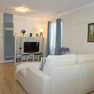  Holiday home Blue And White Nile Australia